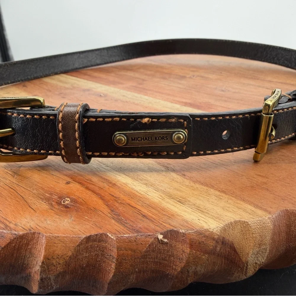 Michael Kors Belt Women’s sz M Gold double Buckle‎ Brown leather